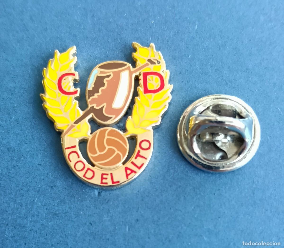 Collection pins: PIN FUTBOL - ESMALTE - ICOD EL ALTO - LOS REALEJOS - TENERIFE - 131121