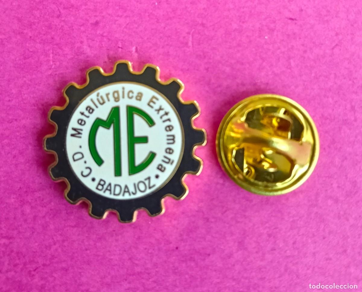 Pins de colecci&oacute;n: PIN FUTBOL - ESMALTE - C.D. METALURGICA EXTREME&Ntilde;A - BADAJOZ - 130917