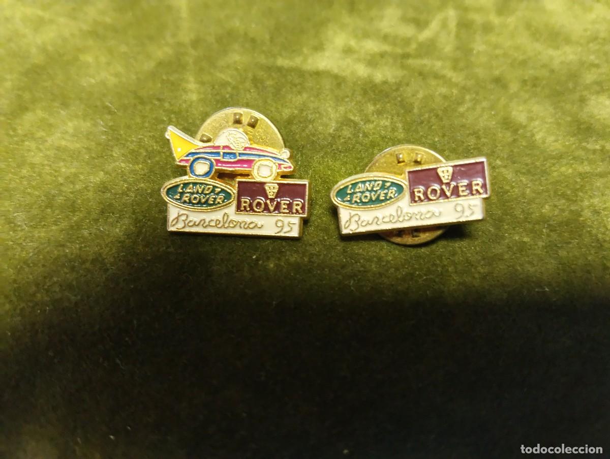 Pins de colecci&oacute;n: LOTE DE 2 PINS PUBLICIDAD LAND ROVER - FERIA DE BARCELONA 1995 95