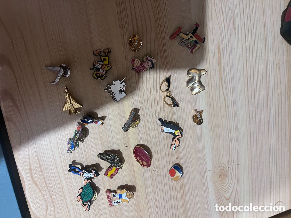 Pins de colecci&oacute;n: Lote de pines variados