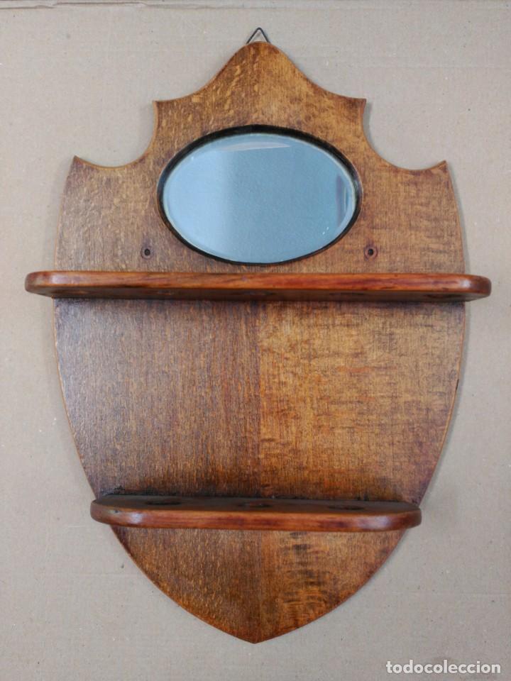 Pipas de fumar: MUEBLE EXPOSITOR PARA PIPAS, EN MADERA DE ROBLE, DE PARED - Foto 1
