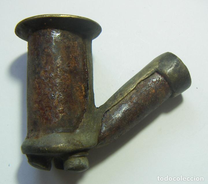 muy antigua cazoleta de pipa de hierro y bronce - Compra venta en  todocoleccion