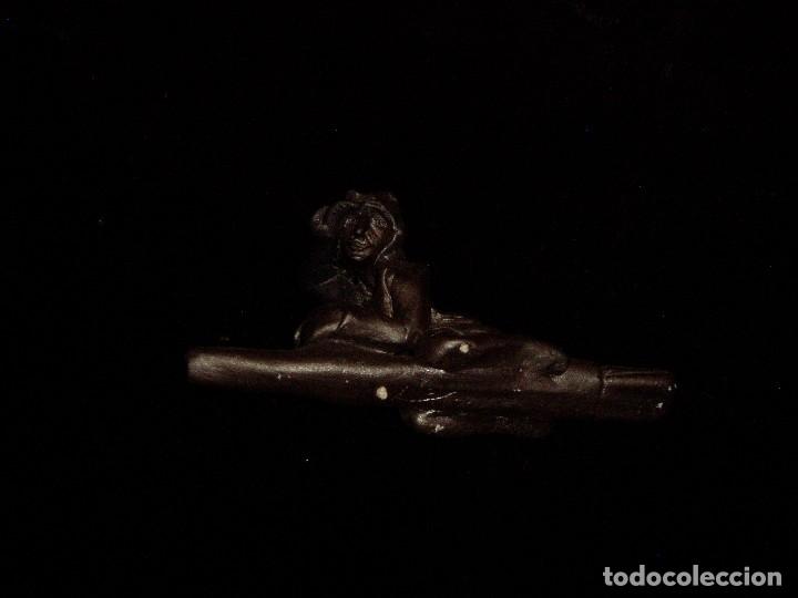 Pipas de fumar: Pipa Bruja en Arcilla Negra - Foto 6