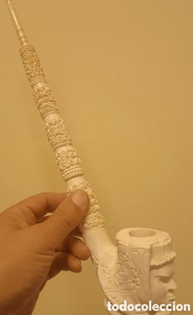 Pipas de fumar: antigua grande pipa de espuma de mar (sepiolita)