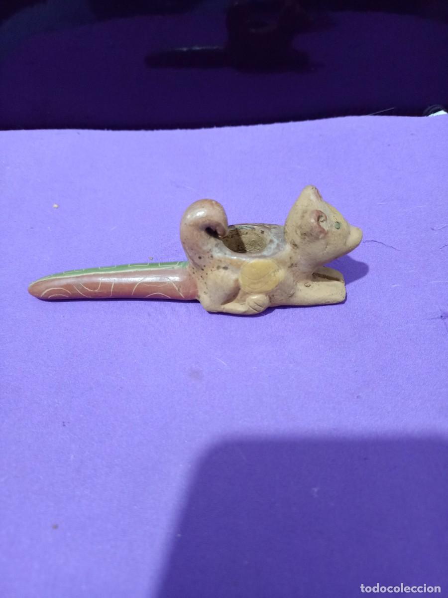 Pipas de fumar: pipa de arcilla en forma de perro - Foto 1