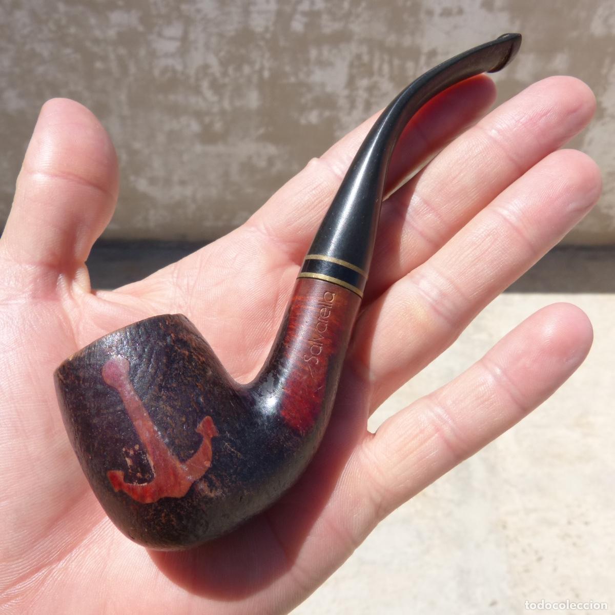 Pipas de fumar: Pipa de fumar tabaco Salvarella, en madera con grabado de ancla. Usada.