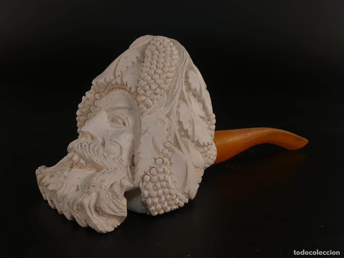 Pipas de fumar: Pipa tallada en Espuma de Mar Cabeza objeto de colecci&oacute;n