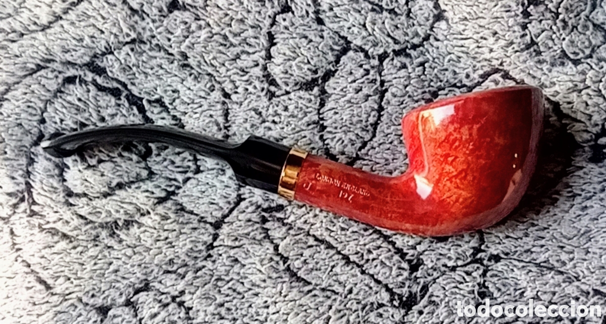 Pipes: Pipa COMOY'S FINE TAN shape 197 NUEVA