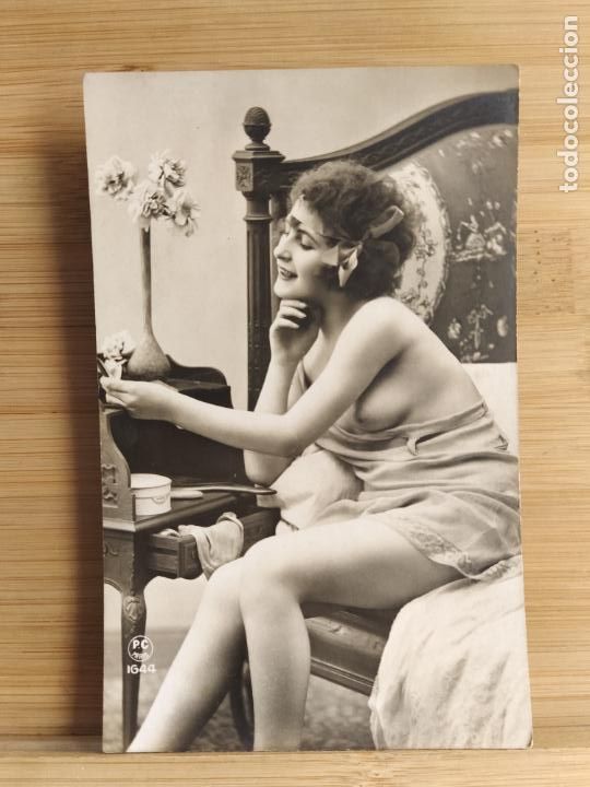 Postcards: MUJER DESNUDA - FOTOGRAFICA - POSTAL ANTIGUA EROTICA -(107.396)