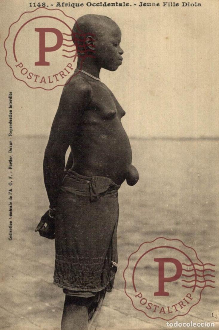 Postales: JEUNE FILLE DIOLA nude nue seins nus