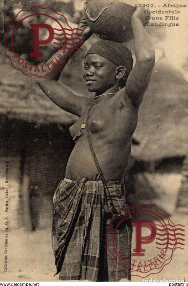 Postales: AFRIQUE OCCIDENTALE. JEUNE FEMME MANDINGUE - DESNUDO NUDE NUS AKT