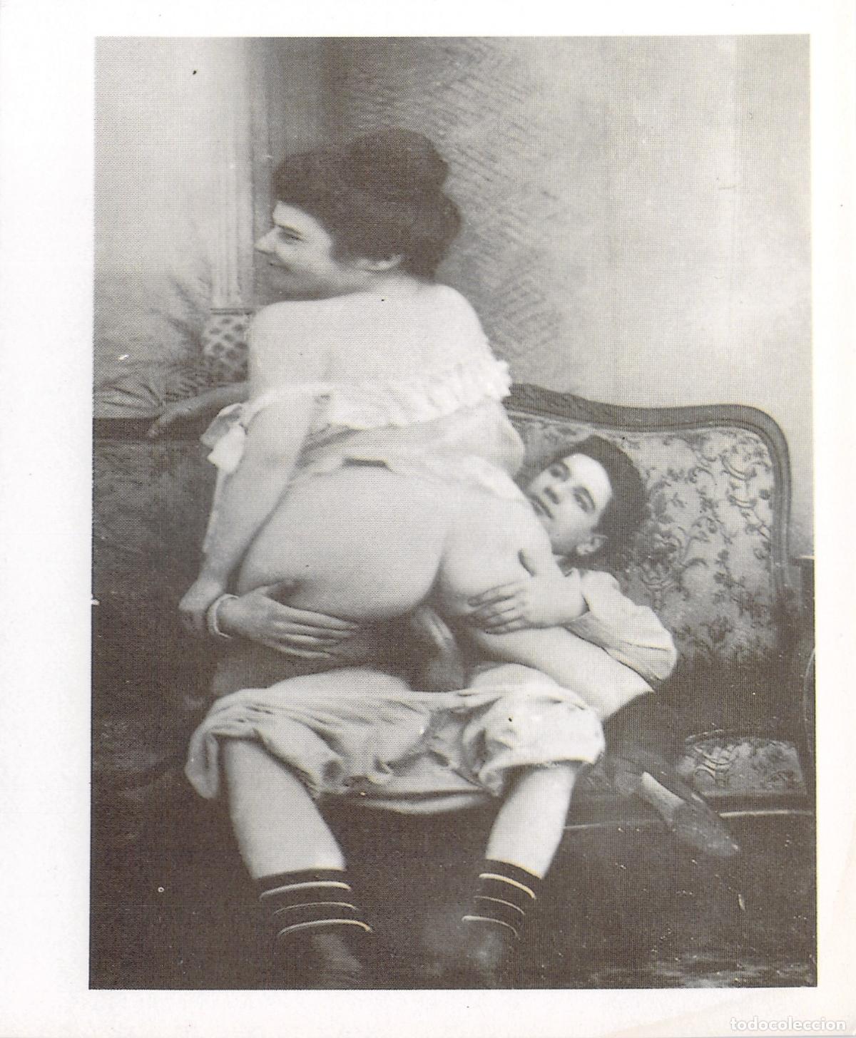 Postales: Postal de Fotograf&iacute;a Er&oacute;tica Art&iacute;stica en Blanco y Negro Reproducci&oacute;n