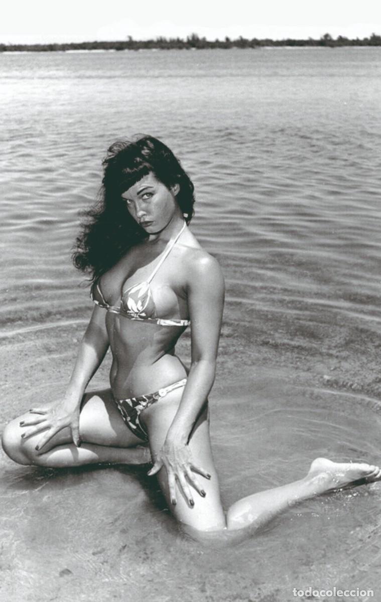 Postales: BETTIE PAGE PHOTO POSTCARD- 51