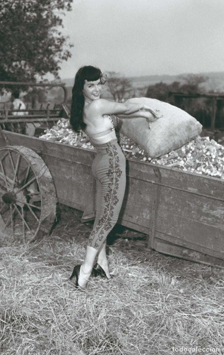 Postales: BETTIE PAGE PHOTO POSTCARD- rp 59
