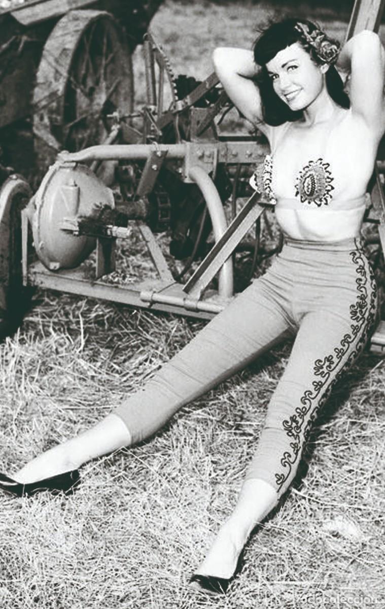 Postales: BETTIE PAGE PHOTO POSTCARD- rp 60