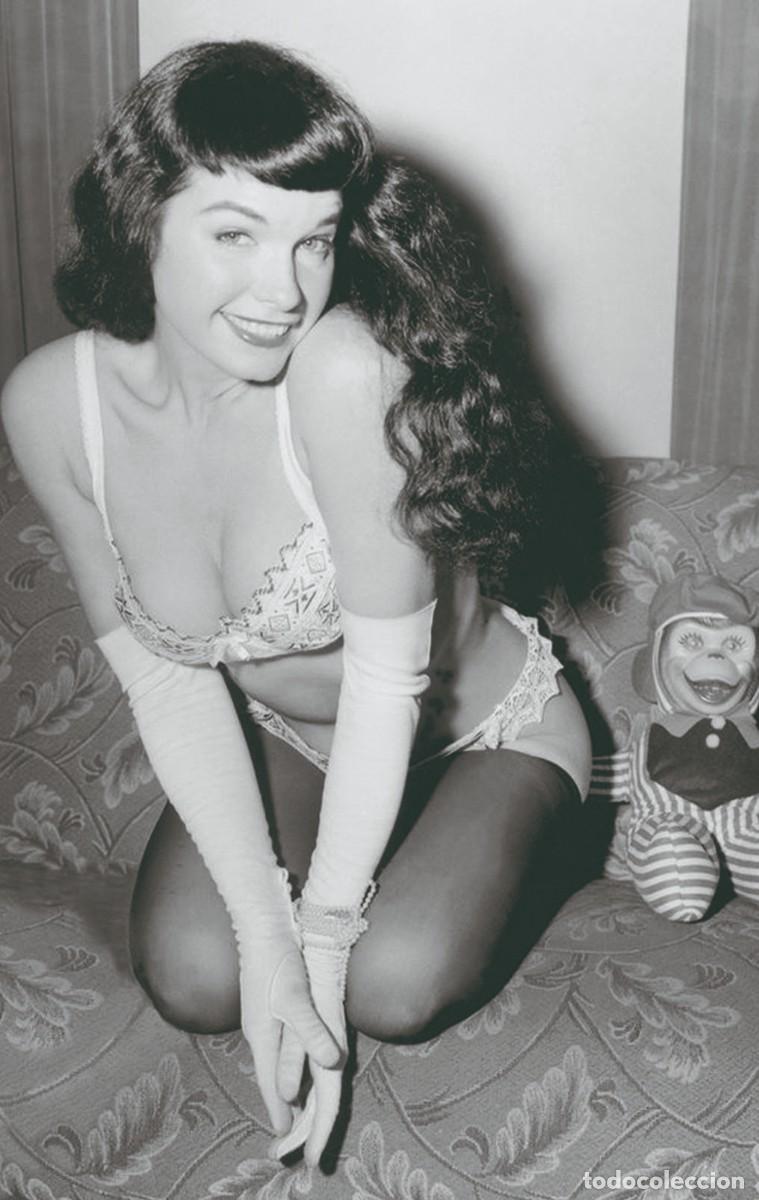 Postales: BETTIE PAGE PHOTO POSTCARD- rp 74