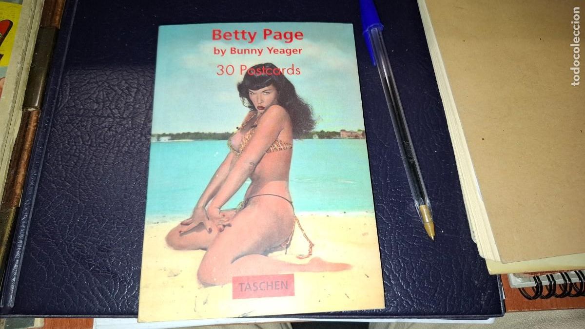 Cartes Postales: Betty Page. Bunny Yeager. 30 postcards. Taschen