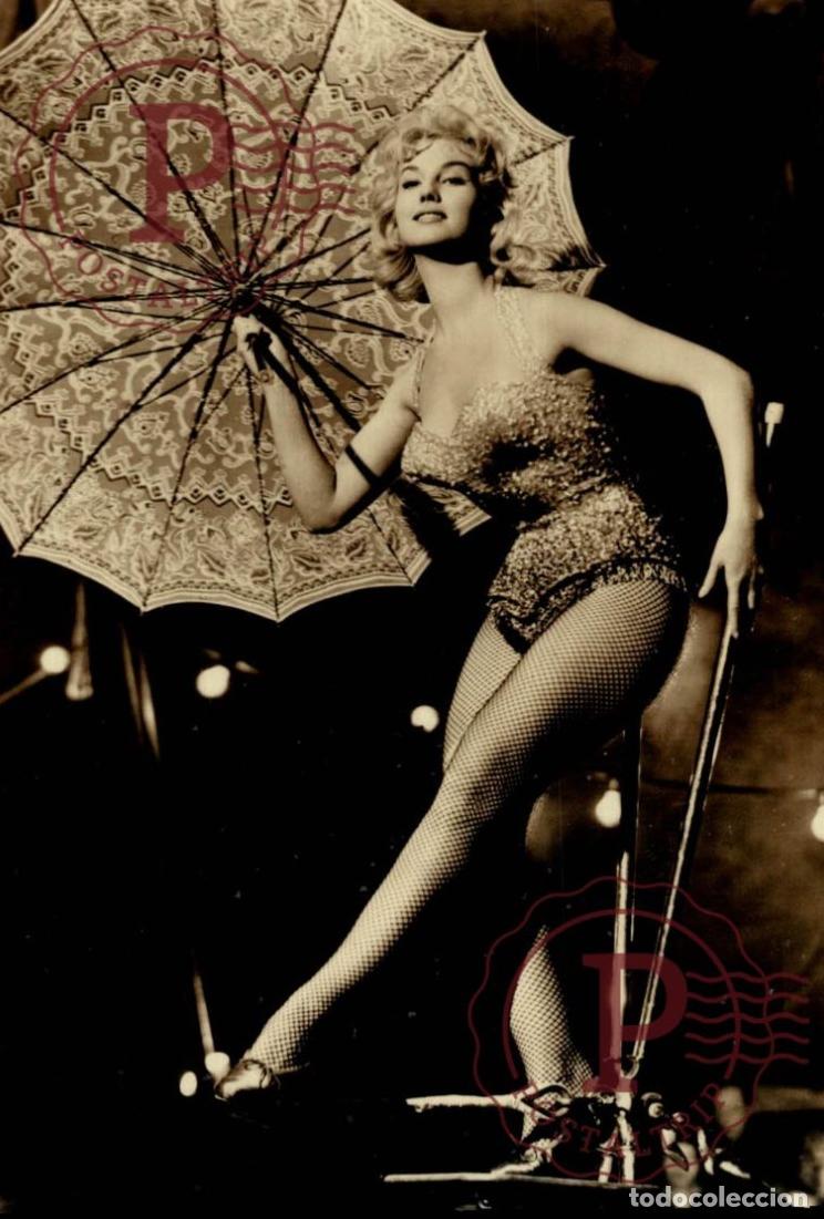 Postkarten: RPPC PIN UPS PINUPS. FEMME. MUJER. WOMEN. BIKINI. PLAINBACK UMBRELLA PARAGUAS