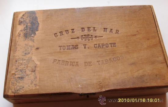 Cajas de puros: CRUZ DEL MAR FABRICA DE TABACOS DE TOMAS V. CAPOTE
