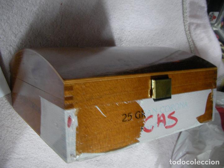 Cajas de puros: ESPECTACULAR CAJA DE PUROS GRECO EN MADERA MACIZA - Foto 4