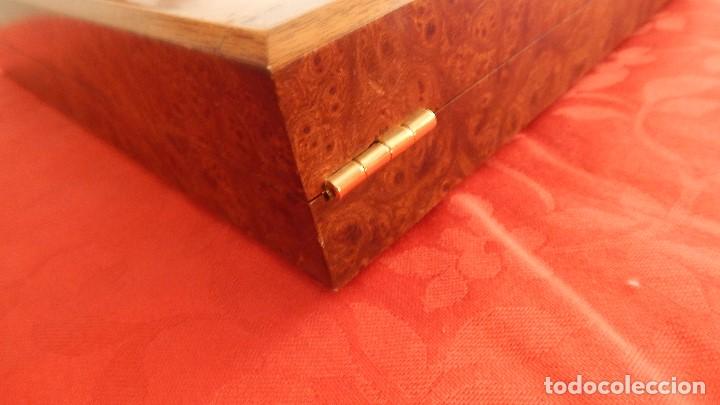 Cajas de puros: Humidor madera de raiz - Foto 3