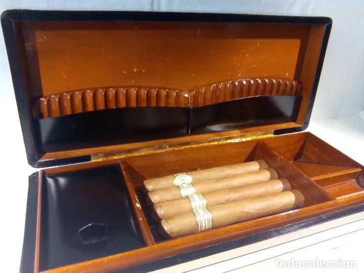 Cajas de puros: CAJA DE TABACO A&Ntilde;OS 70 - Foto 4