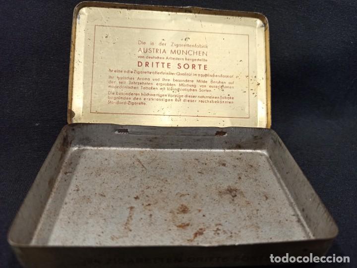 Cajas de puros: Caja met&aacute;lica Dritte Sorte. Austria. B1 - Foto 4