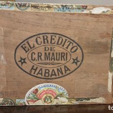 Cajas de Puros: ANTIGUA CAJA DE TABACOS.PUROS.EL CREDITO DE C.R.MAURI.HABANA.25 CREMAS