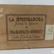 Cajas de Puros: CAJA DE 25 PUROS DE MADERA LA INVESTIGADORA VDA. HIPÓLITO HENRÍQUEZ . SANTA CRUZ DE LA PALMA . VACÍA. Lote 401591454