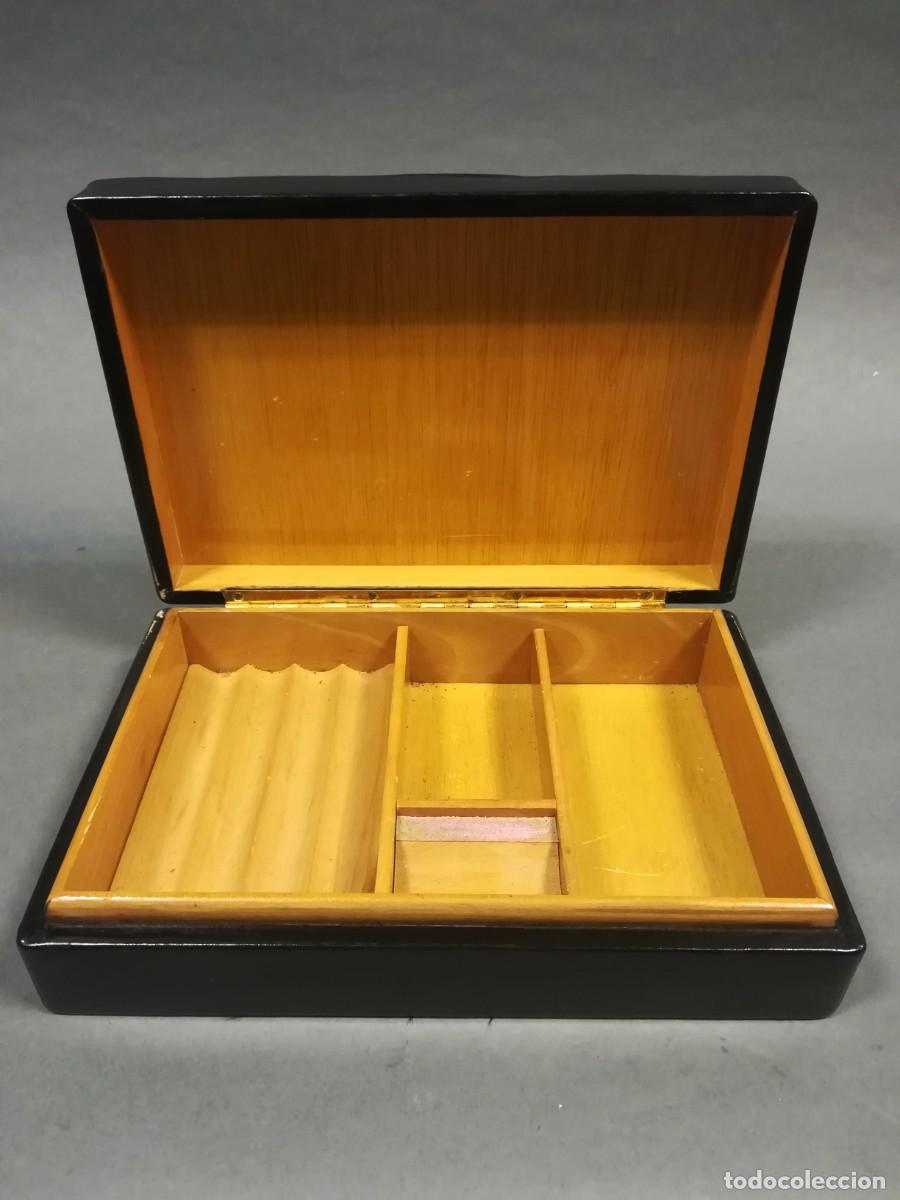 Cajas de puros: CAJA DE PUROS FORRADA DE PIEL - Foto 1