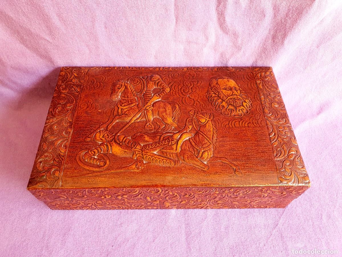 Cajas de puros: Cigarrera Cervantes repujada. - Foto 1