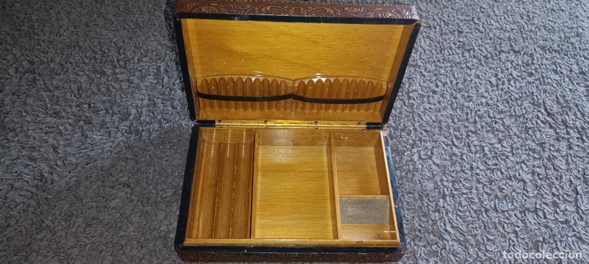 Cajas de puros: // Antigua caja repujada para tabaco - Foto 4
