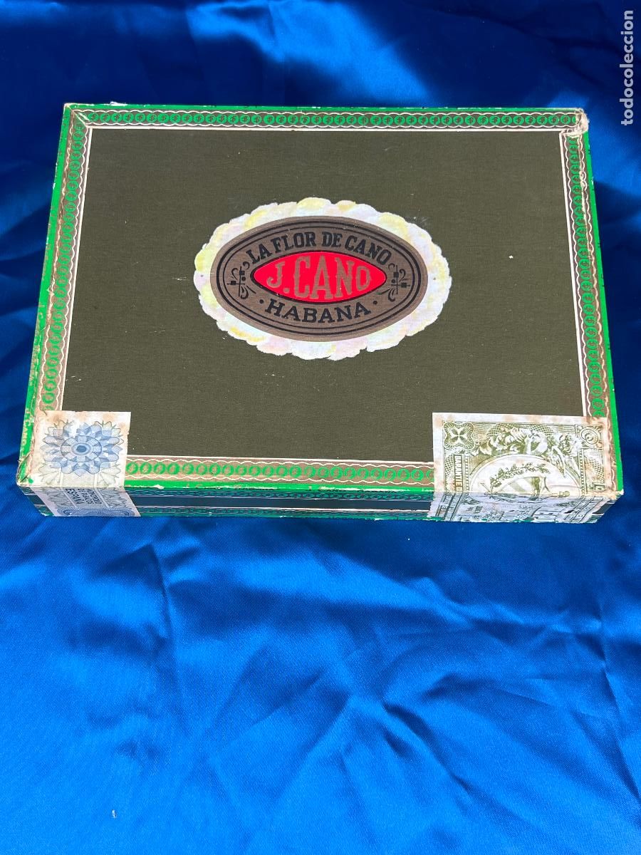Cajas de Puros: La Flor de Cano, 25 selectos elaborados en La Habana, Cuba. caja puros precintada