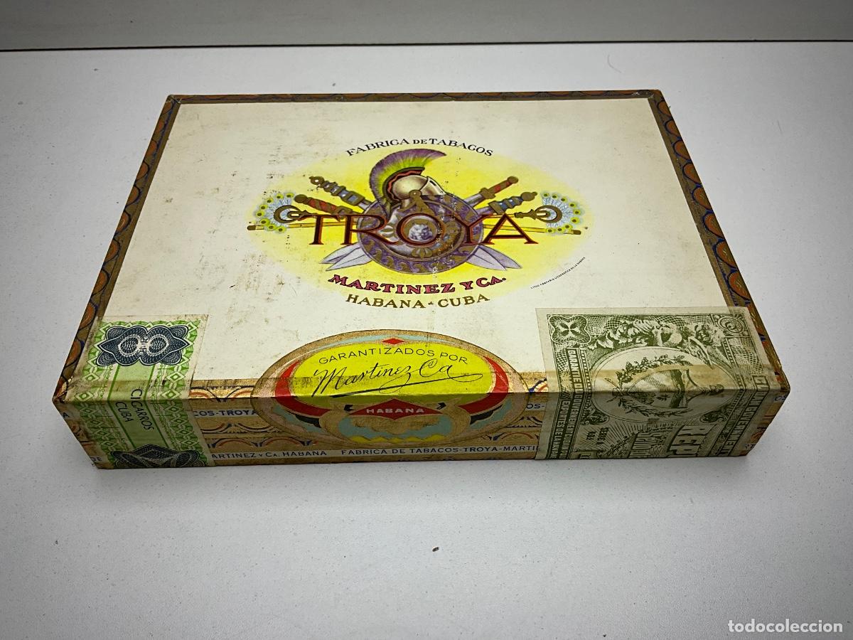 Cajas de Puros: CAJA DE PUROS TROYA -25 UNIVERSALES - CAJA SIN ABRIR - CERRADA - MARTINEZ Y Ca - CUBA HABANA