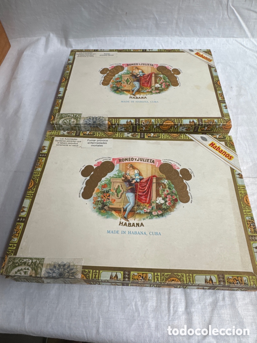 Cajas de Puros: Dos cajas de puros abiertas pero completas de Romeo 1 tubo de aluminio Romeo y Julieta Habana Cuba