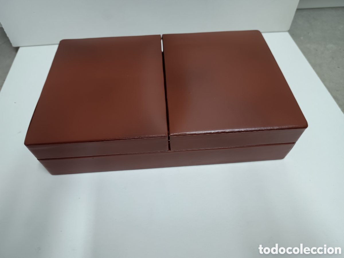 Bo&icirc;tes de Cigares: CAJA NUEVA - TABAQUERA DE PIEL Y MADERA EN SU CAJA - A&Ntilde;OS 60 - 28x17,5cm - TABACO NO INCLUIDO