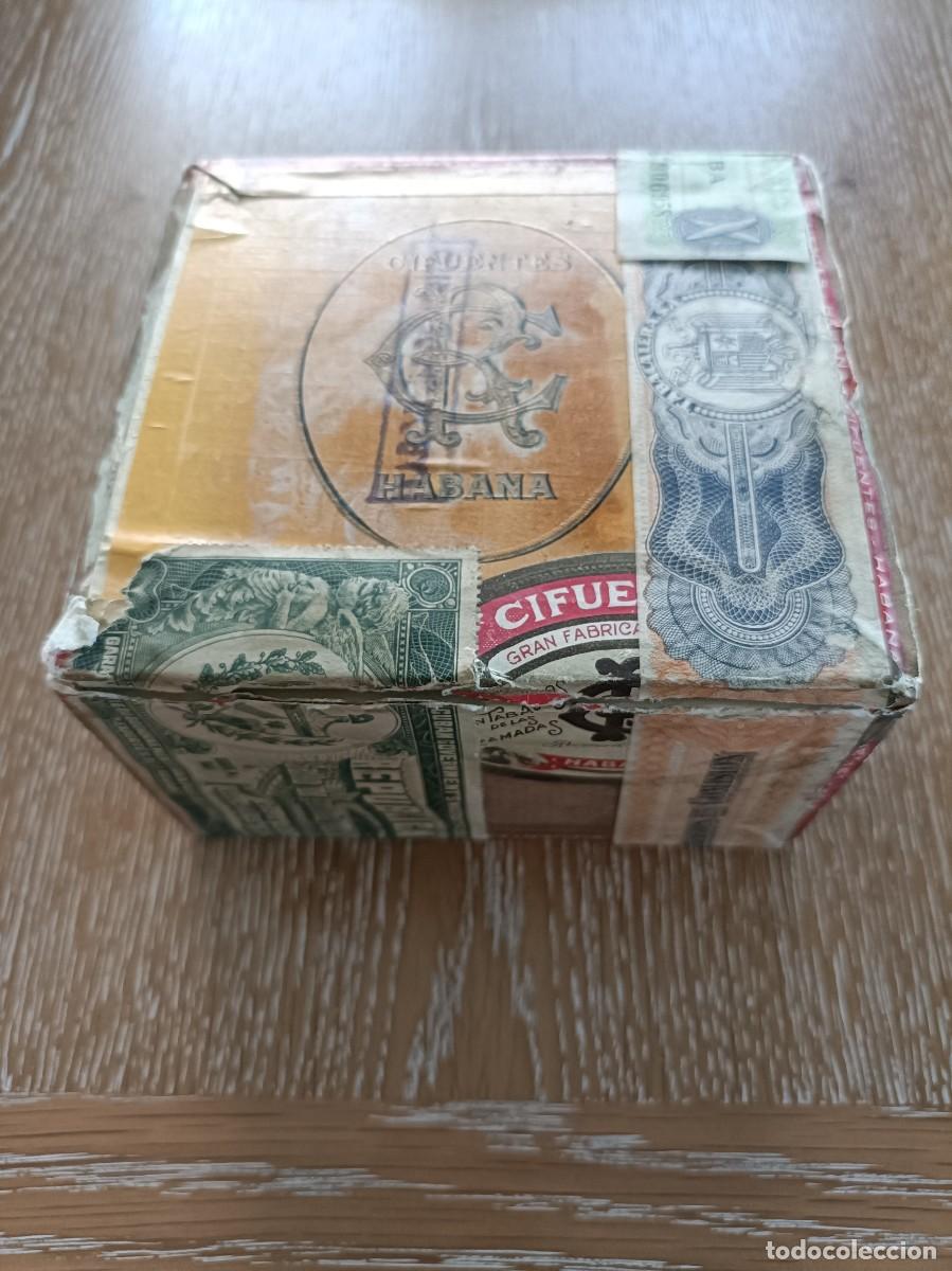 Cajas de Puros: CAJA PUROS VAC&Iacute;A - CIFUENTES HABANA - 50 PEQUES PETACAS 5 CELLOPHANE