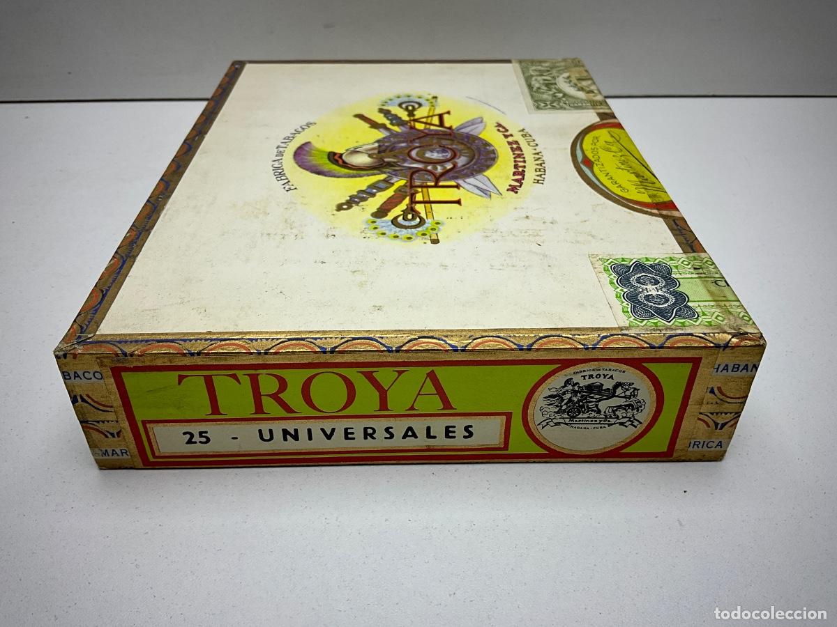 Cajas de Puros: CAJA DE PUROS TROYA -25 UNIVERSALES - CAJA SIN ABRIR - CERRADA - MARTINEZ Y Ca - CUBA HABANA
