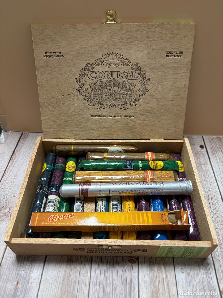 Cajas de Puros: LOTE DE 17 PUROS. INCLUYE LA CAJA. VER FOTOS