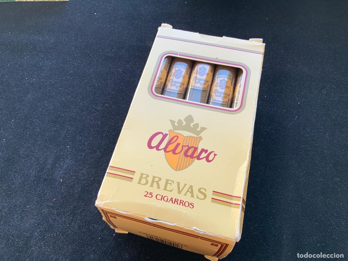 Cajas de Puros: Antiguo paquete o caja de puros , alvaro, 25 cigarros, brevas, tenerife canarias.