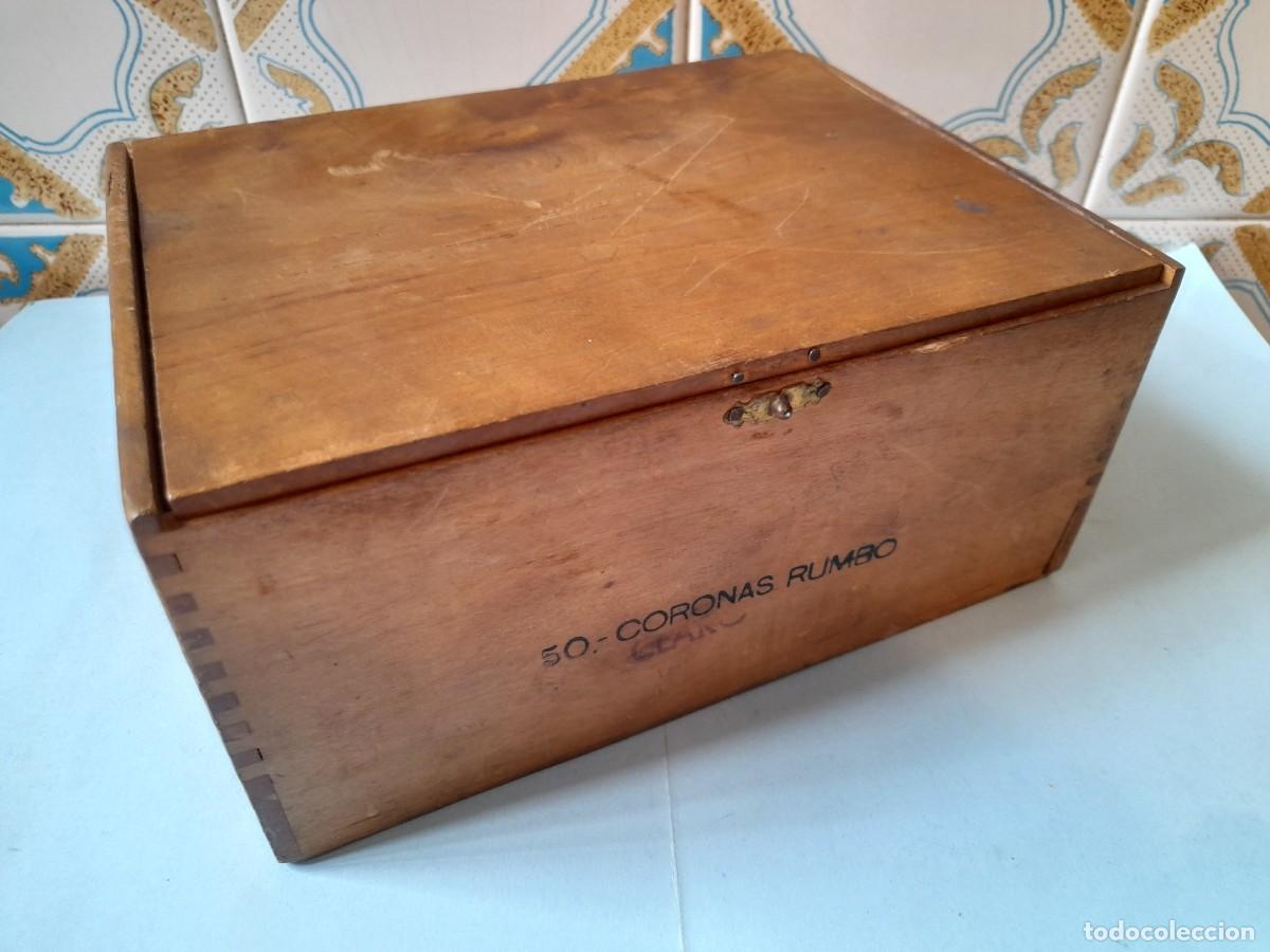 Cajas de Puros: Caja de Puros CAJA DE PUROS RUMBO CLARO 50 Coronas. VAC&Iacute;A.