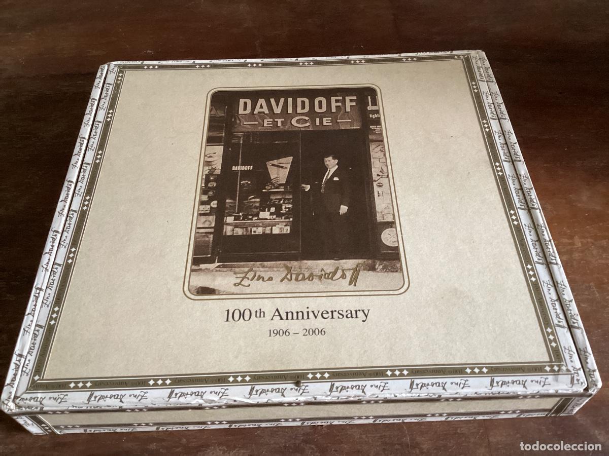 Cajas de Puros: CAJA VAC&Iacute;A PUROS DAVIDOFF 10 DIADEMAS FINAS. 100 th. ANNIVERSARY 1906-2006.