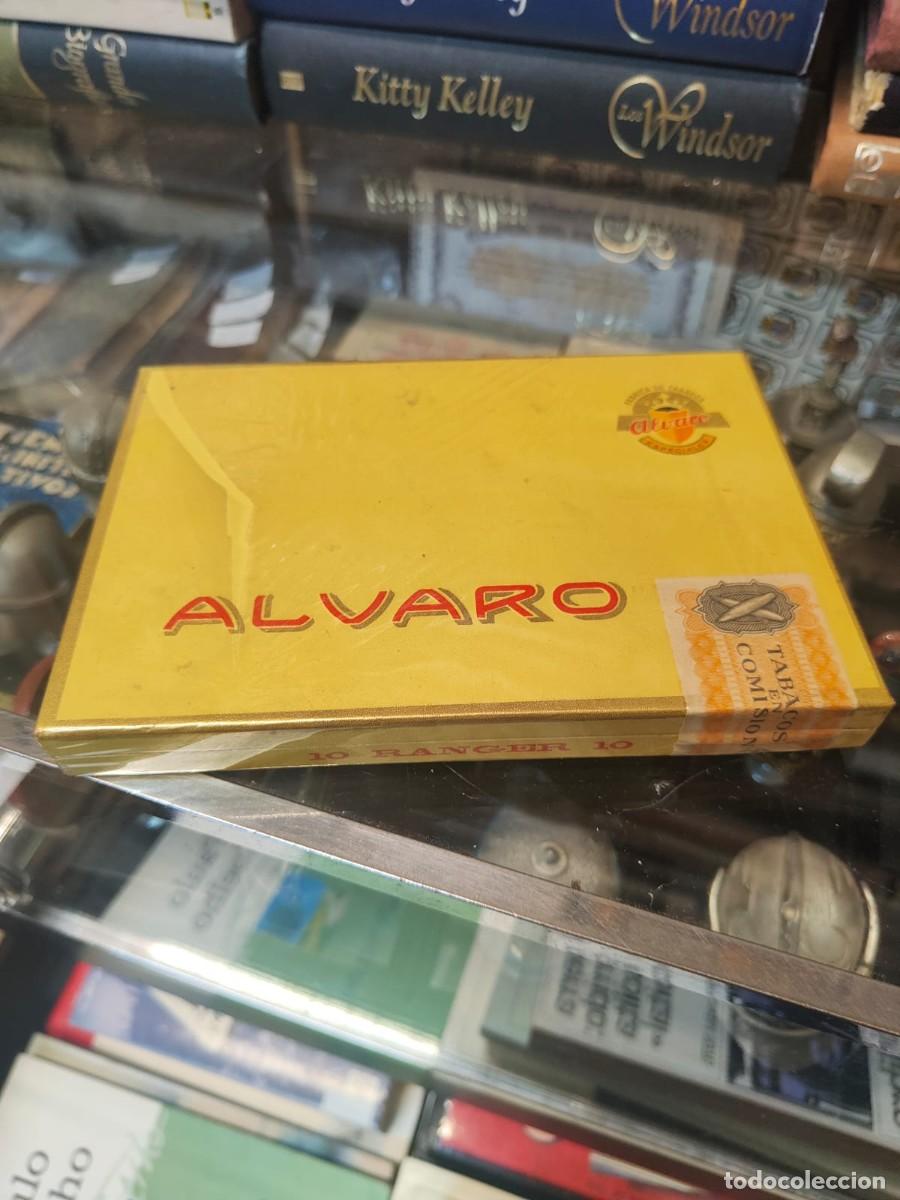 Cajas de Puros: Caja de puros &Aacute;lvaro sin abrir