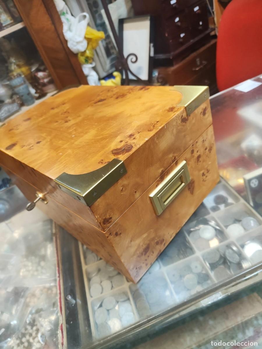 Cajas de puros: Caja humidor de puros - Foto 2