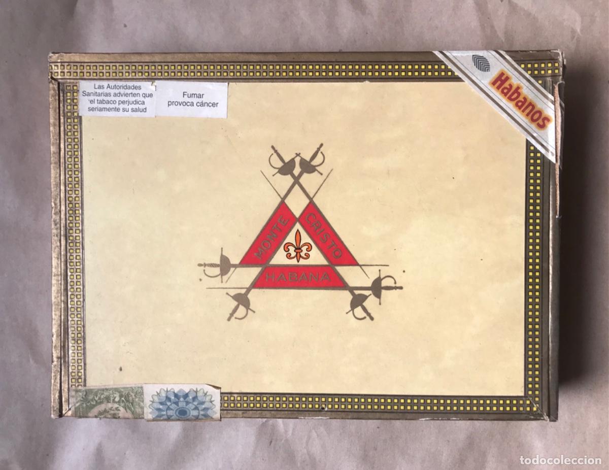 Cajas de Puros: Caja de puros MONTECRISTO - 25 Montecristo No. 3 - HABANA - Hecho en cuba totalmente a mano.