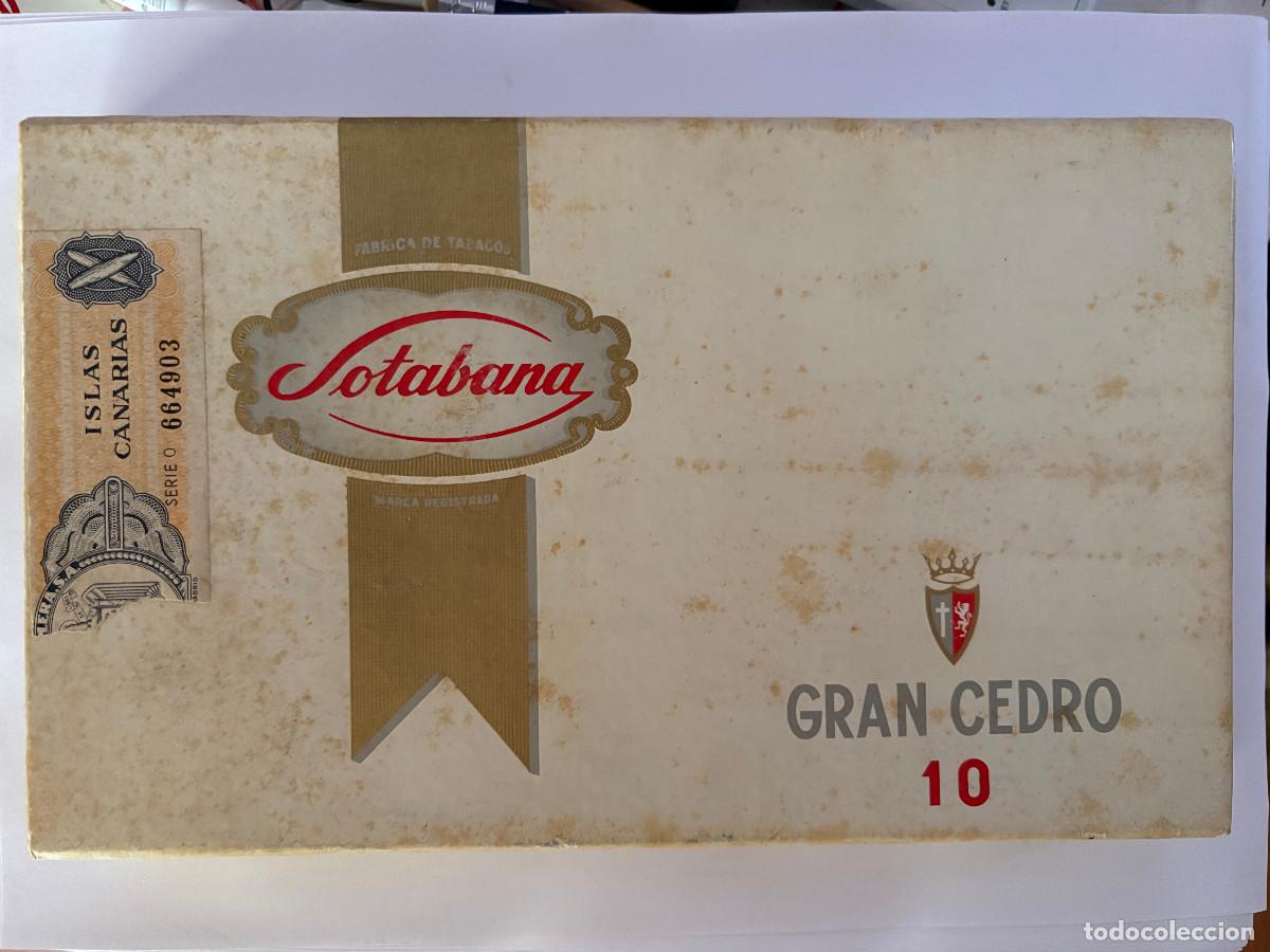 Cajas de puros: caja de puros Sotabana que contiene diez puros