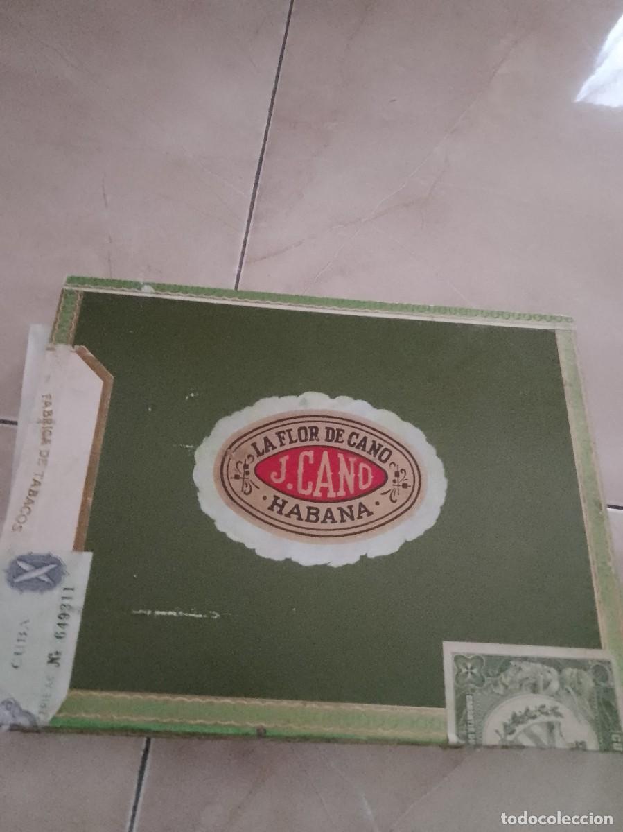 Cajas de puros: Caja vac&iacute;a flor del j. Cano