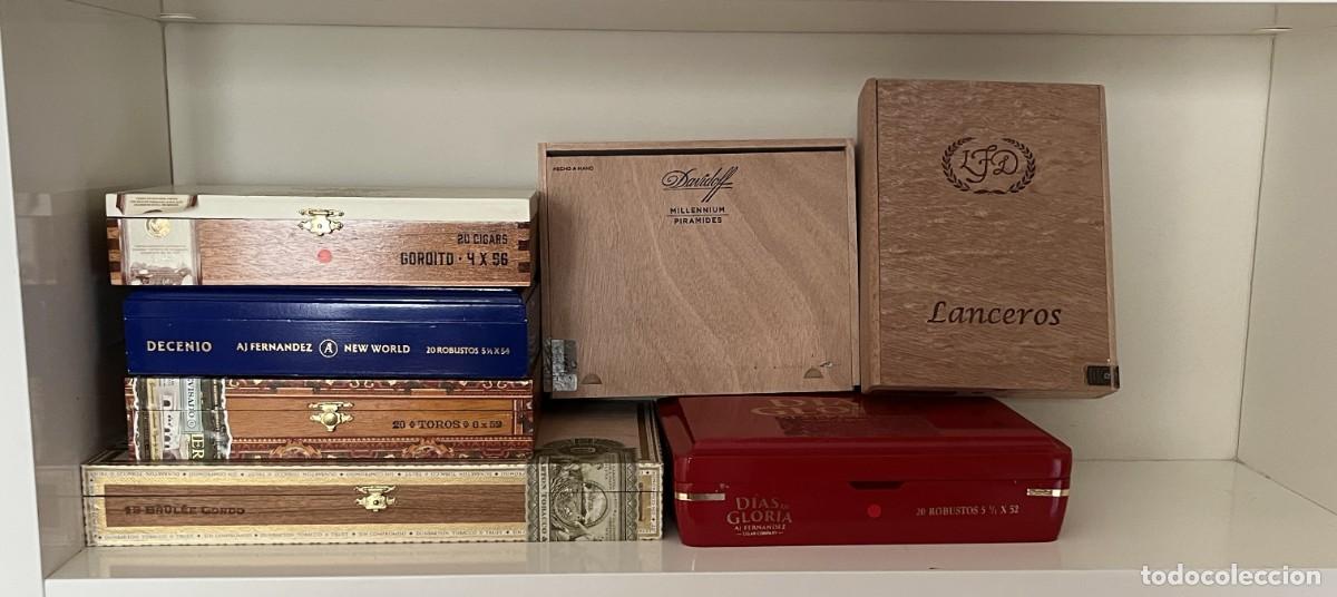 Cajas de puros: 7 Cajas de madera, vac&iacute;as, de haber contenido Puros