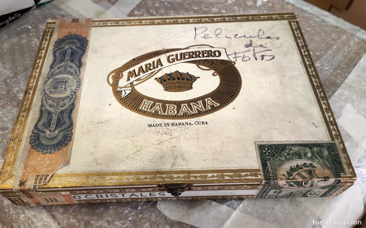Cajas de puros: CAJA DE PUROS MARIA GUERRERO. HABANA. TEXTO ESCRITO: PEL&Iacute;CULAS DE FOTOS, CIERRE PERFECTO. 18X25 CM.
