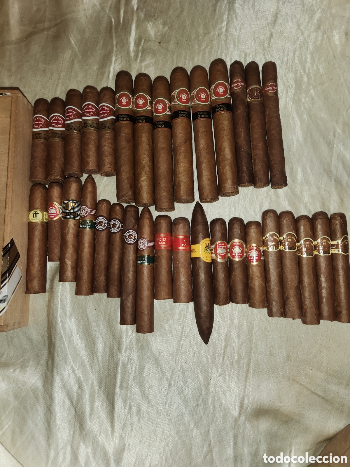 Cajas de puros: Lote de 33 puros habana